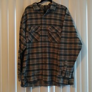 Rusty men's vintage shirt